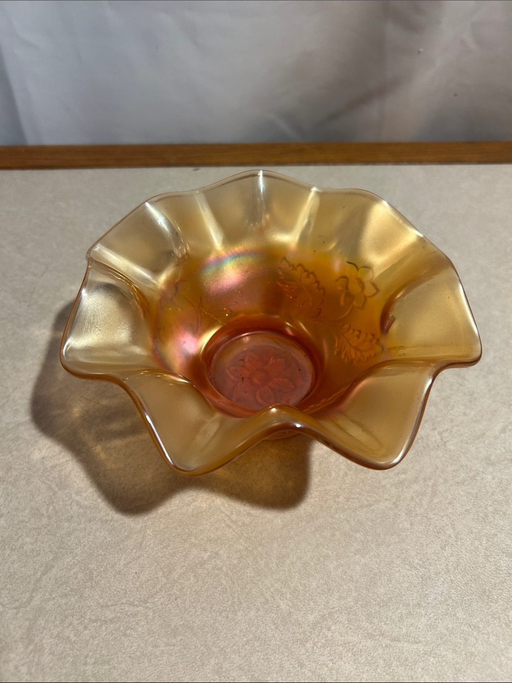 Vintage Imperial Marigold Carnival Glass Pansy Ruffled Bowl 6.5" Star Edge